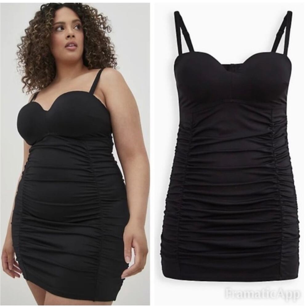 Torrid Women's Sexy Black Underwire Ruched Retro Mid-Length Swim Dress 2X D/DD